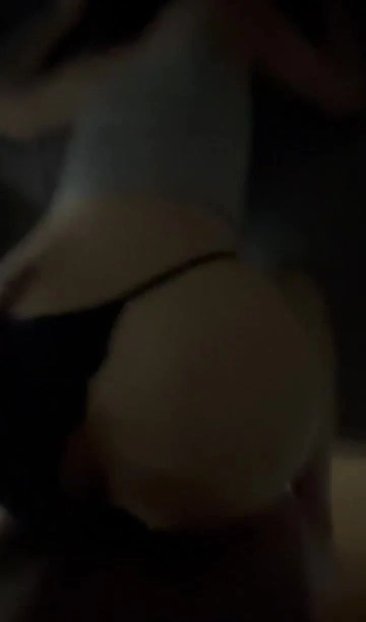 Mặc lọt khe đợi anh vén rồi nắc phần 1